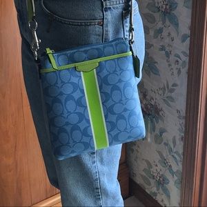 COACH CROSSBODY WITH ADJUSTABLE STRAP